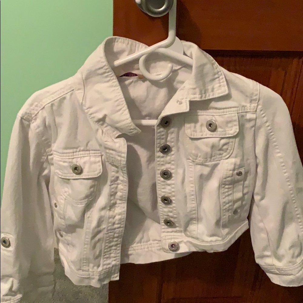 white mini Jean jacket!!